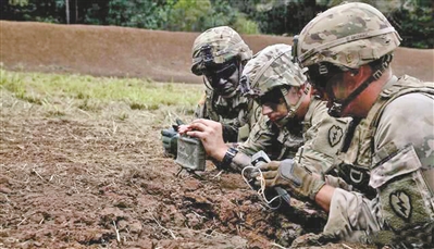 欧盟谴责美使用反步兵地雷