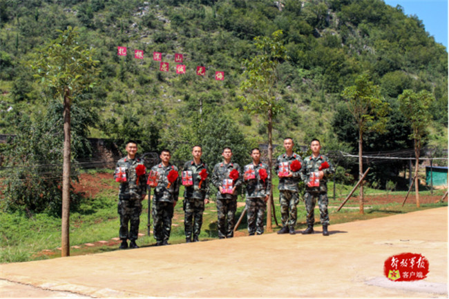 武警云南总队昆明支队某中队:三重阳光撒满退伍老兵心