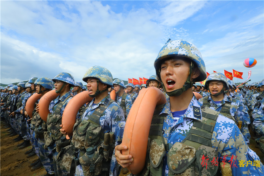 多图直击!海军陆战队某旅濒海实战化训练