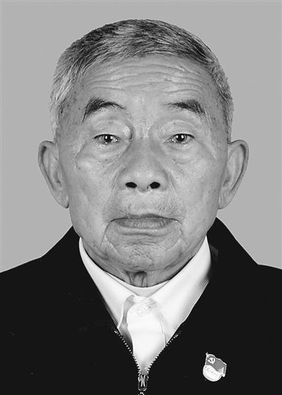 郑芳茂,男,汉族,1968年3月生,民建会员,海南省海口才茂食品厂总